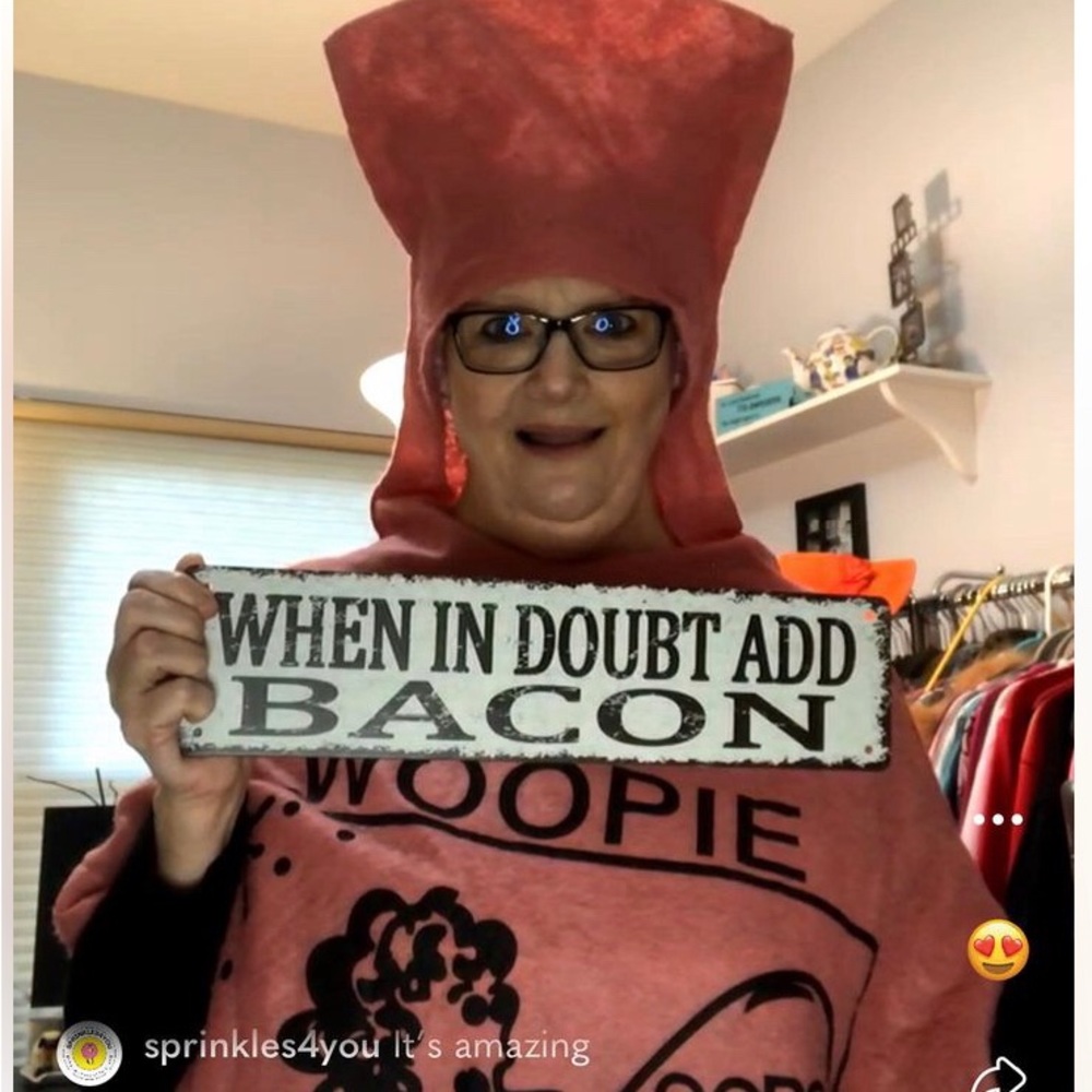 BACONWOMAN IS LIVE!!!
LIKE THIS NOTIFICATION TO KNOW WHEN I GO LIVE!!! - Picture 3 of 9